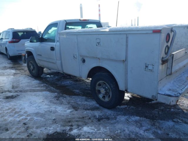 Chevrolet Silverado 2500 Ls Image 11