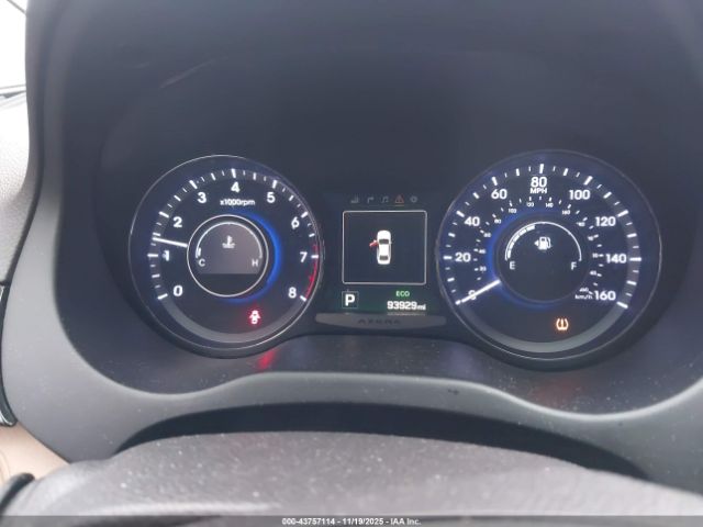 Hyundai Azera Image 6