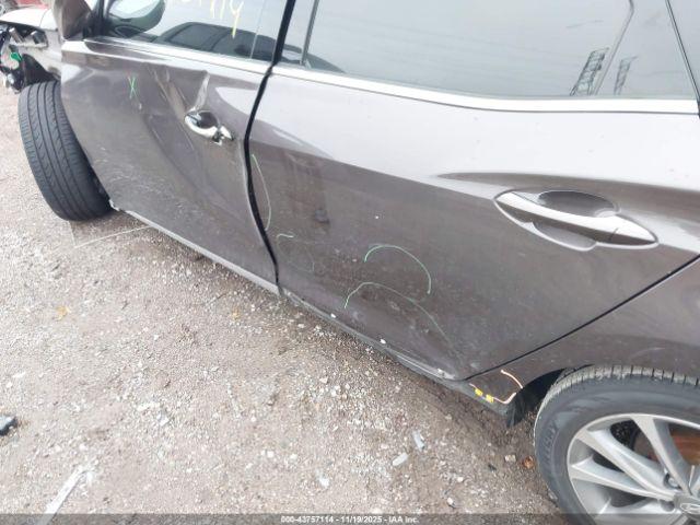 Hyundai Azera Image 9