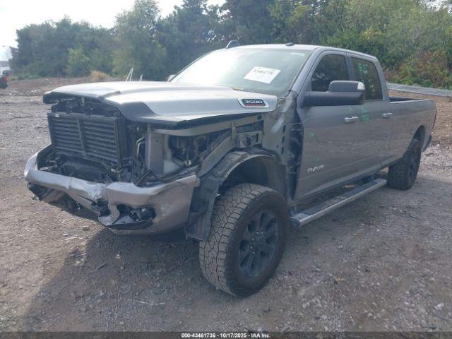 Ram 3500 Big Horn  4x4 8' Box Image 9