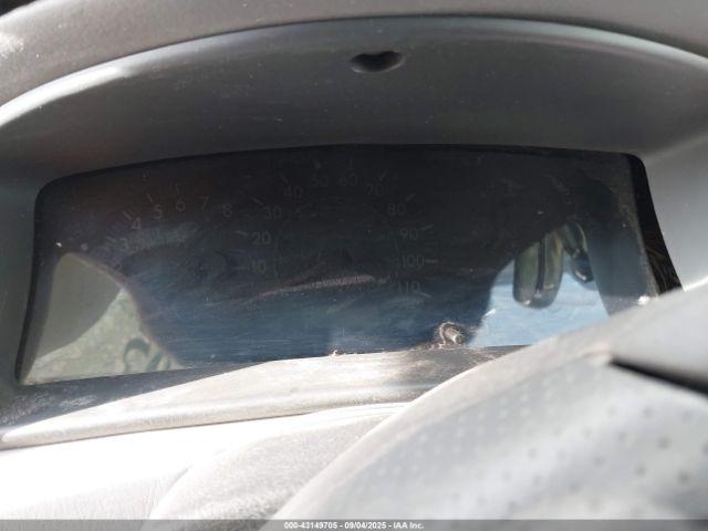 Toyota Corolla Le Image 9