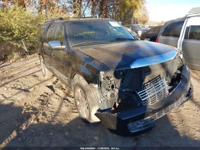  Salvage Lincoln Navigator