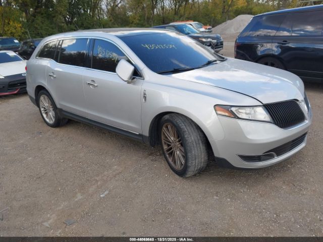 Lincoln MKT Ecoboost Image 1