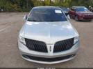 Lincoln MKT Ecoboost Image 2