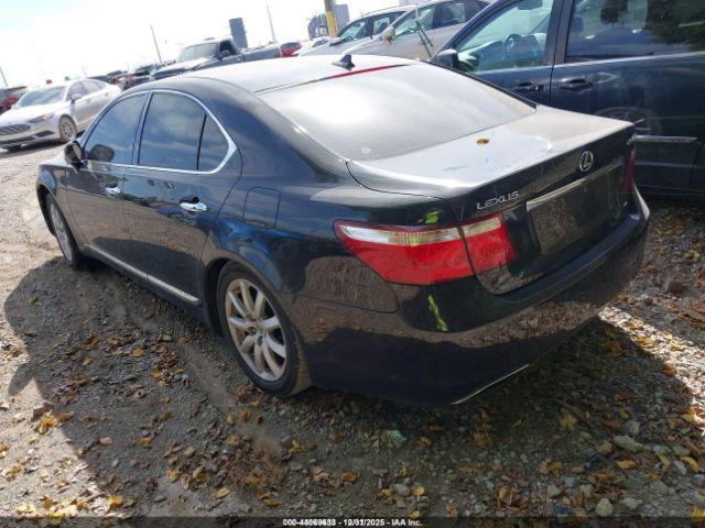 Lexus LS Image 10