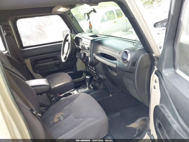 Jeep Wrangler Sport 4x4 Image 4