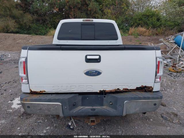 Ford F-250 Image 16