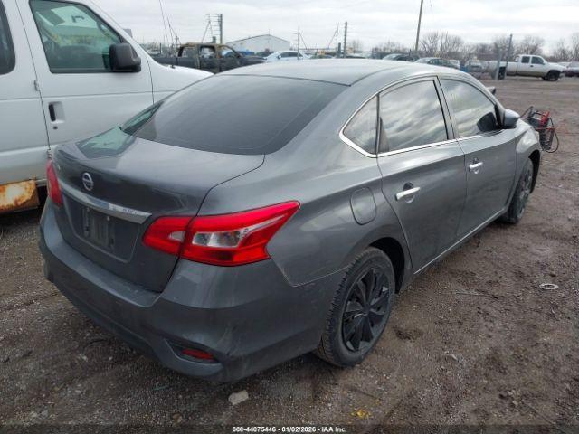 Nissan Sentra S Image 5