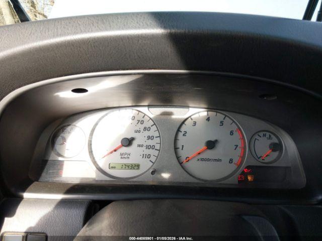 Nissan Frontier Sc-v6 Image 4