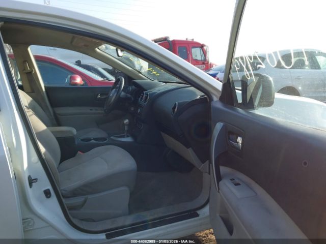 Nissan Rogue S Image 10