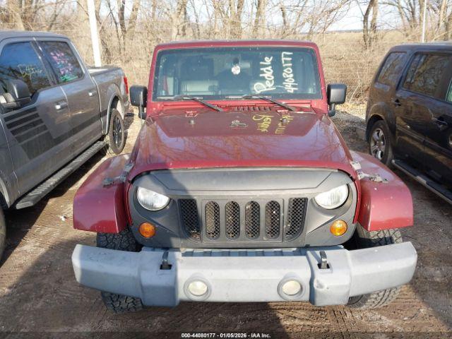 Jeep Wrangler Unlimited Sahara Image 8