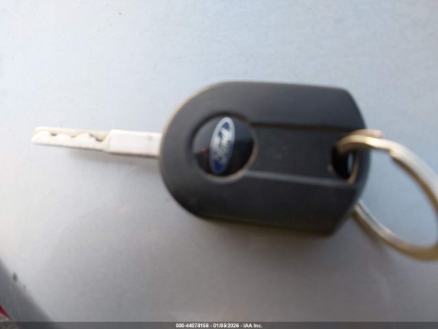 Ford Escape Se Image 8