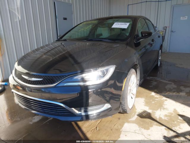 Chrysler 200 Limited Image 7