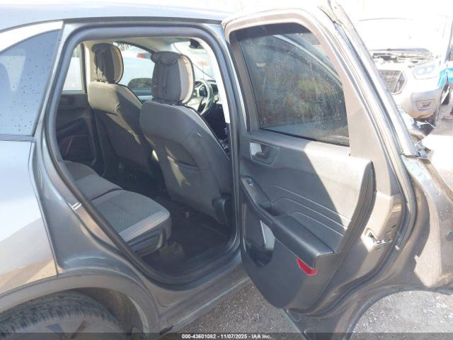 Ford Escape Se Image 7