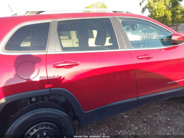 Jeep Cherokee Latitude Image 4