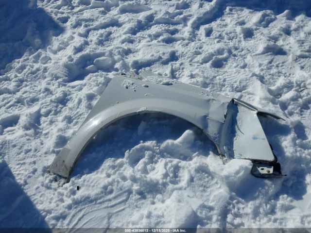 Chrysler Town & Country Touring Image 2