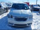 Chrysler Town & Country Touring Image 16
