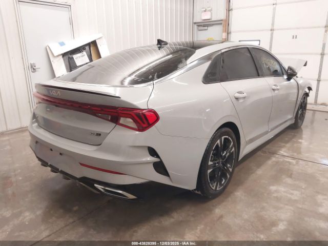 Kia K5 Gt-line Image 11