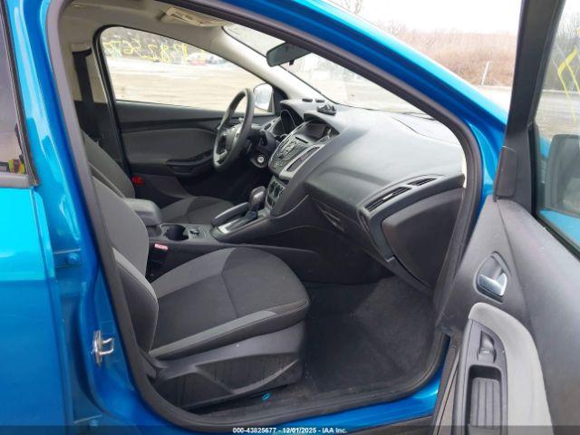 Ford Focus Se Image 6