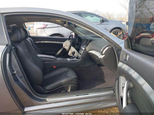 INFINITI Q60 Image 6