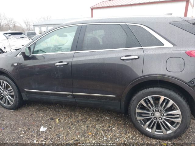 Cadillac XT5 Premium Luxury Image 8