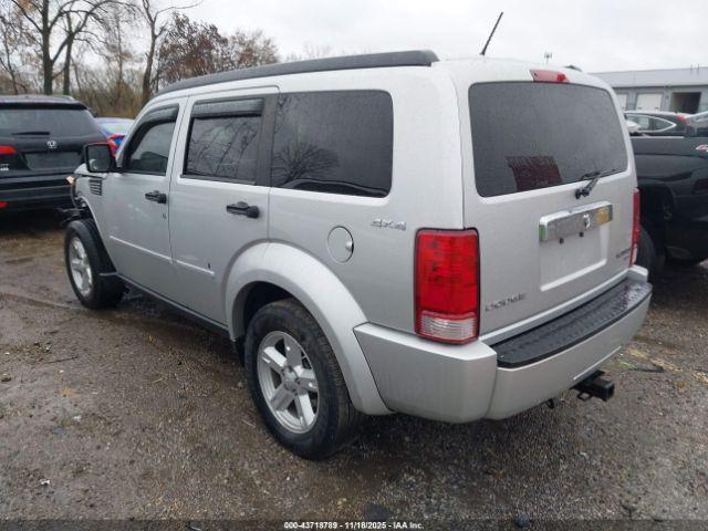 Dodge Nitro Sxt Image 5