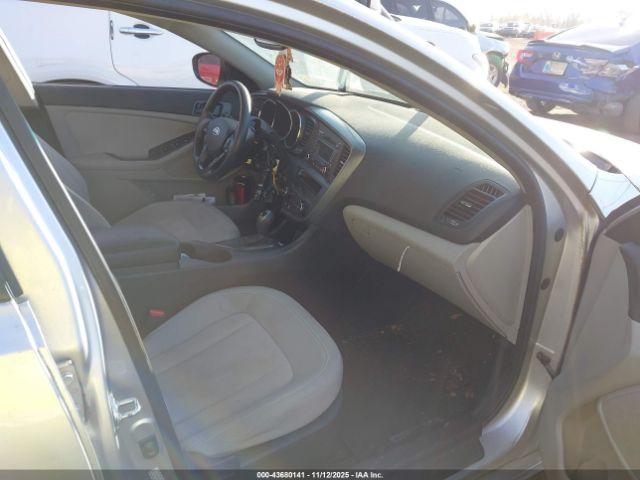 Kia Optima Lx Image 8