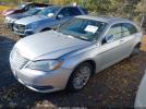 Chrysler 200 Limited Image 4