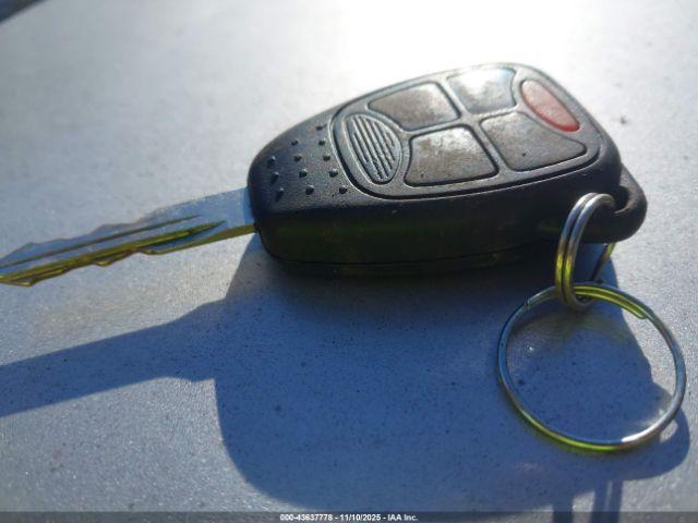 Chrysler 200 Limited Image 8