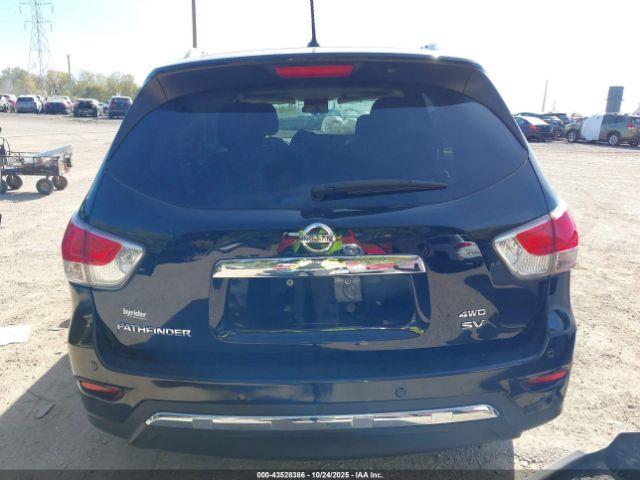 Nissan Pathfinder Sv Image 8