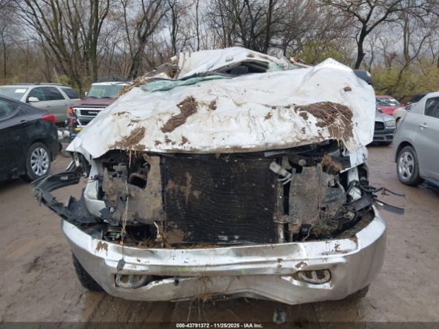 Ram 2500 Tradesman Image 6