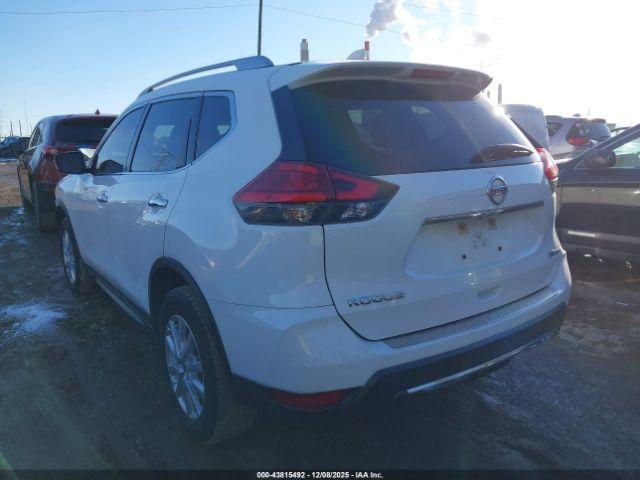 Nissan Rogue Sv Image 3