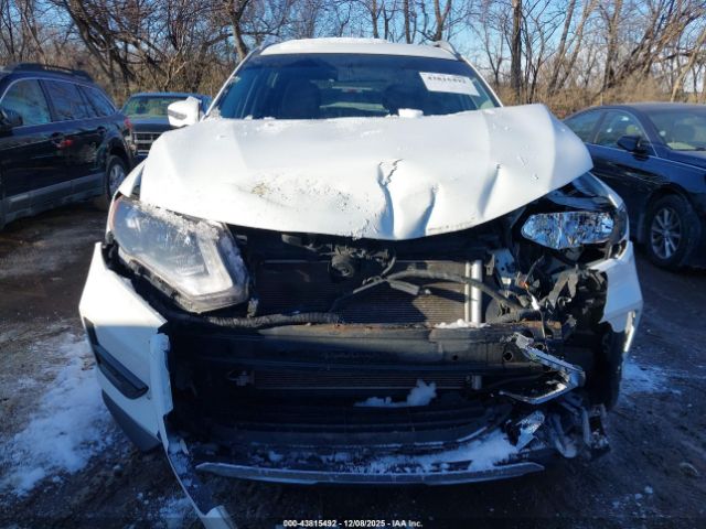 Nissan Rogue Sv Image 6