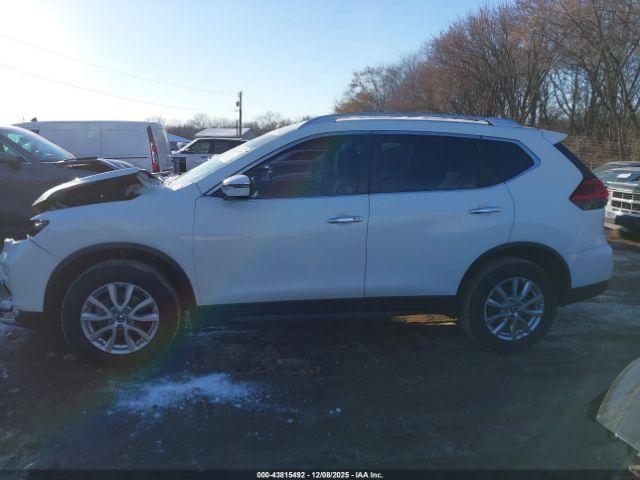 Nissan Rogue Sv Image 12