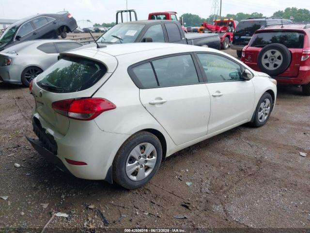 Kia Forte Lx Image 16