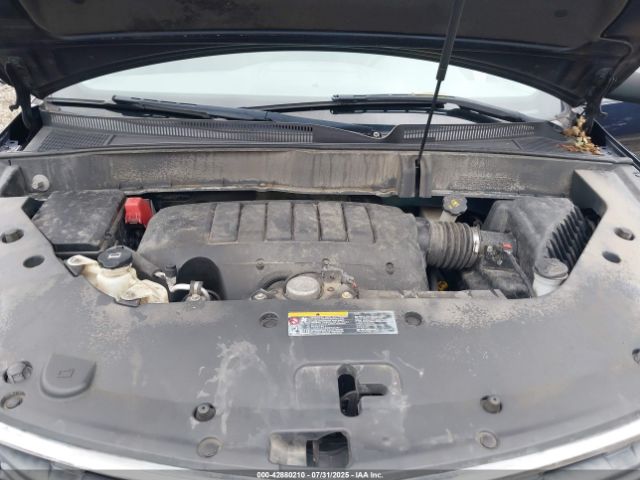 Chevrolet Traverse Ls Image 8