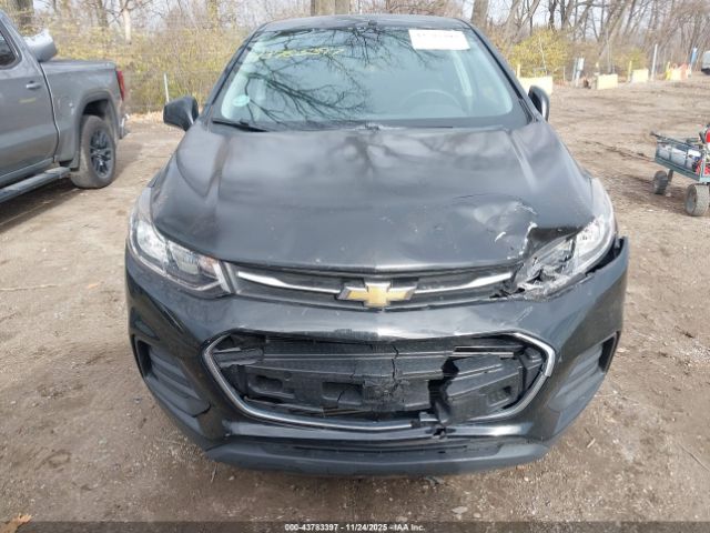 Chevrolet Trax Ls Image 9