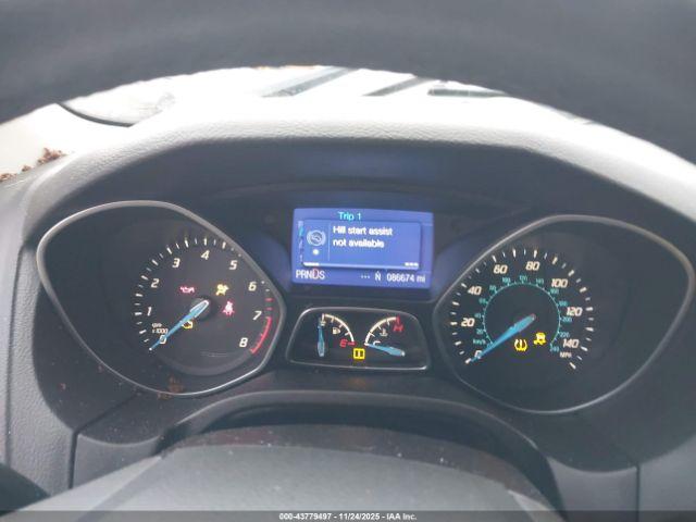 Ford Focus Se Image 15