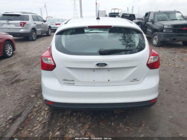 Ford Focus Se Image 14