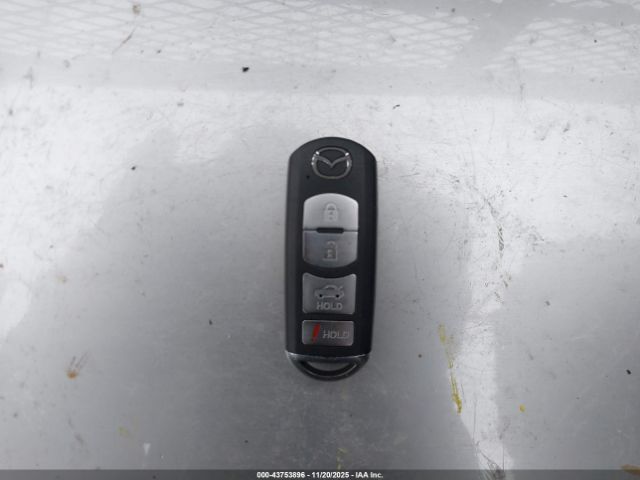 Mazda Mazda3 I Touring Image 9