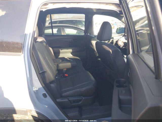 Honda Passport Awd Ex-l Image 3