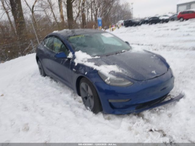 Tesla Model 3 Rear-wheel Drive Image 1