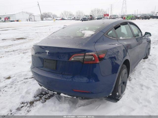 Tesla Model 3 Rear-wheel Drive Image 5