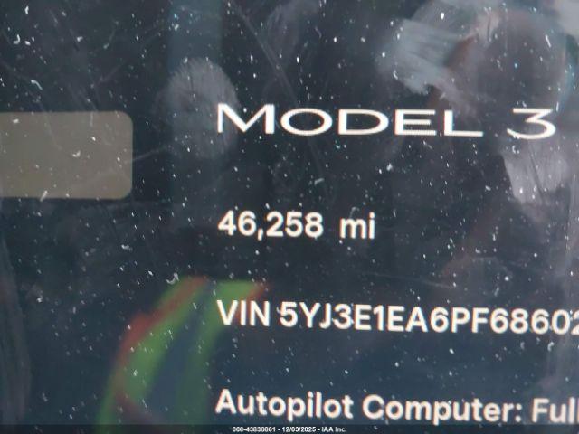 Tesla Model 3 Rear-wheel Drive Image 3