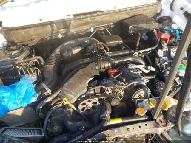 Subaru Legacy 2.5i Premium Image 6