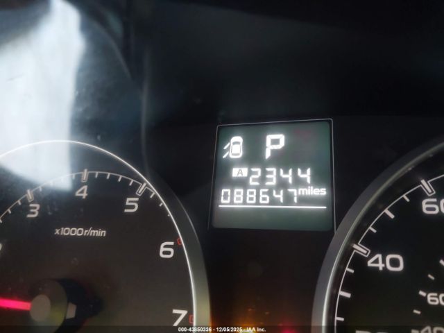 Subaru Legacy 2.5i Premium Image 16