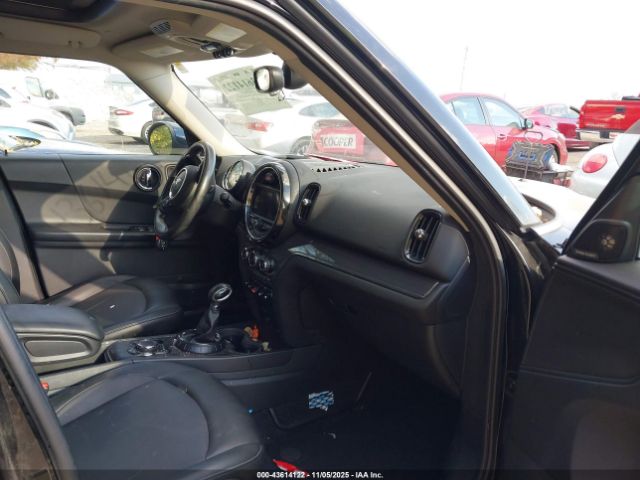 MINI Countryman Cooper Image 2