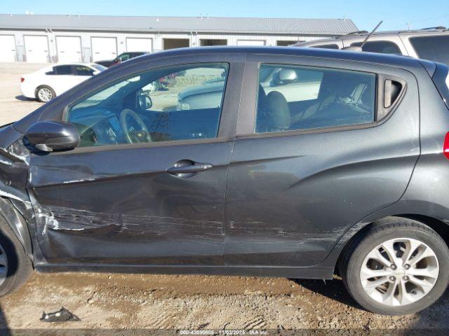 Chevrolet Spark Fwd 1lt Automatic Image 10