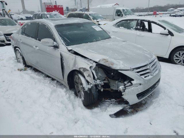 Salvage Hyundai Genesis