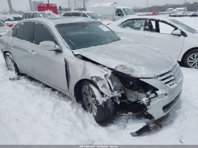 Hyundai Genesis 3.8 Image 7